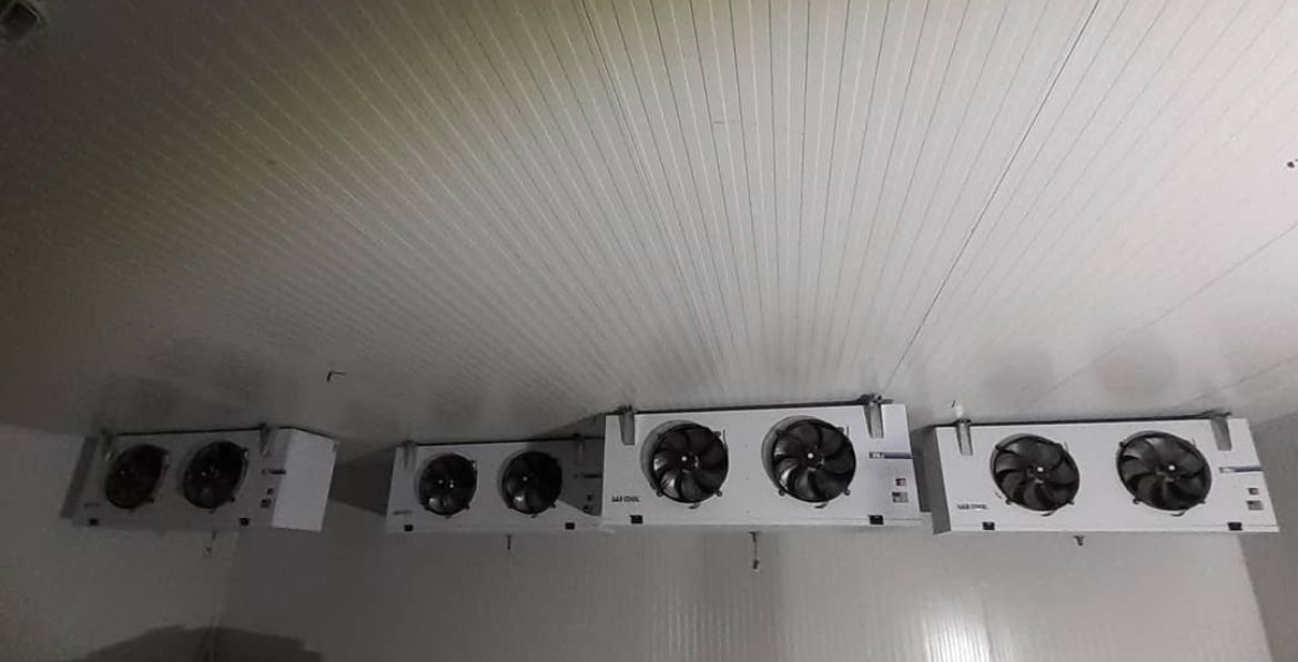 راهکارهای بهینه برای ساخت و نصب سردخانه‌های صنعتی در آمل